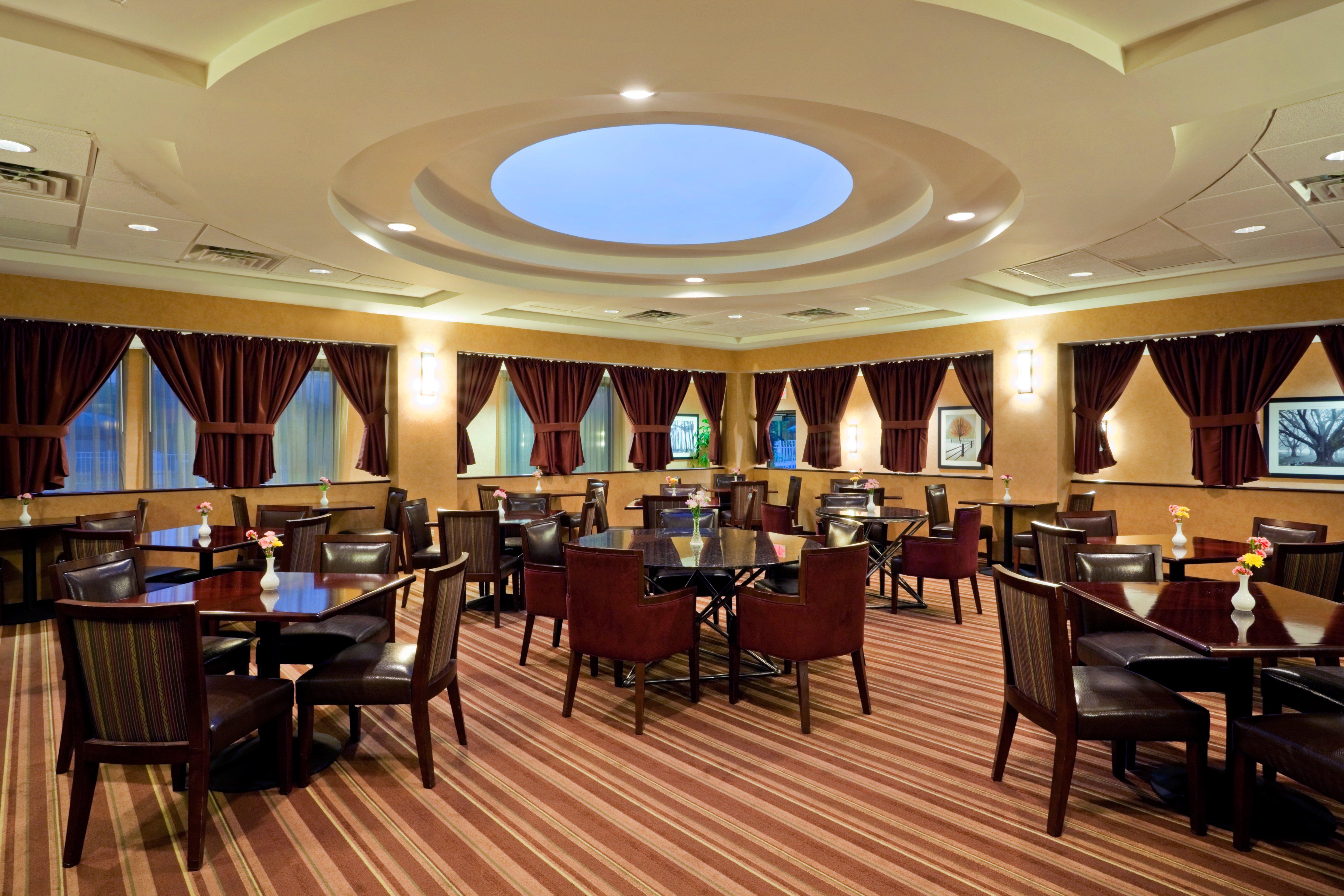 Armoni Inn & Suites Orangeburg Restaurant photo