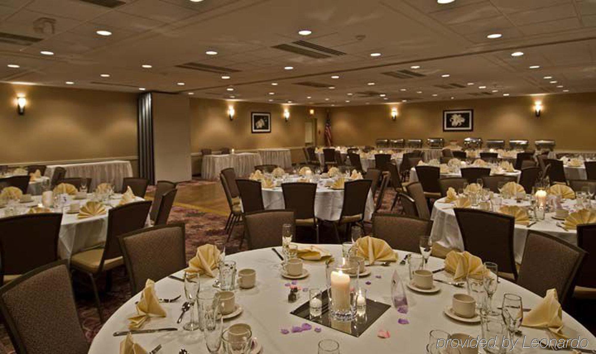 Armoni Inn & Suites Orangeburg Restaurant photo